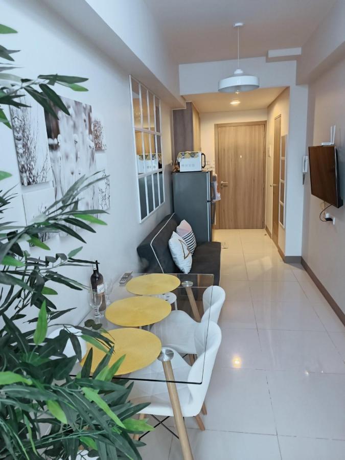 Smdc Coast Residences Near Picc World Trade Center Moa Pasay Exterior foto