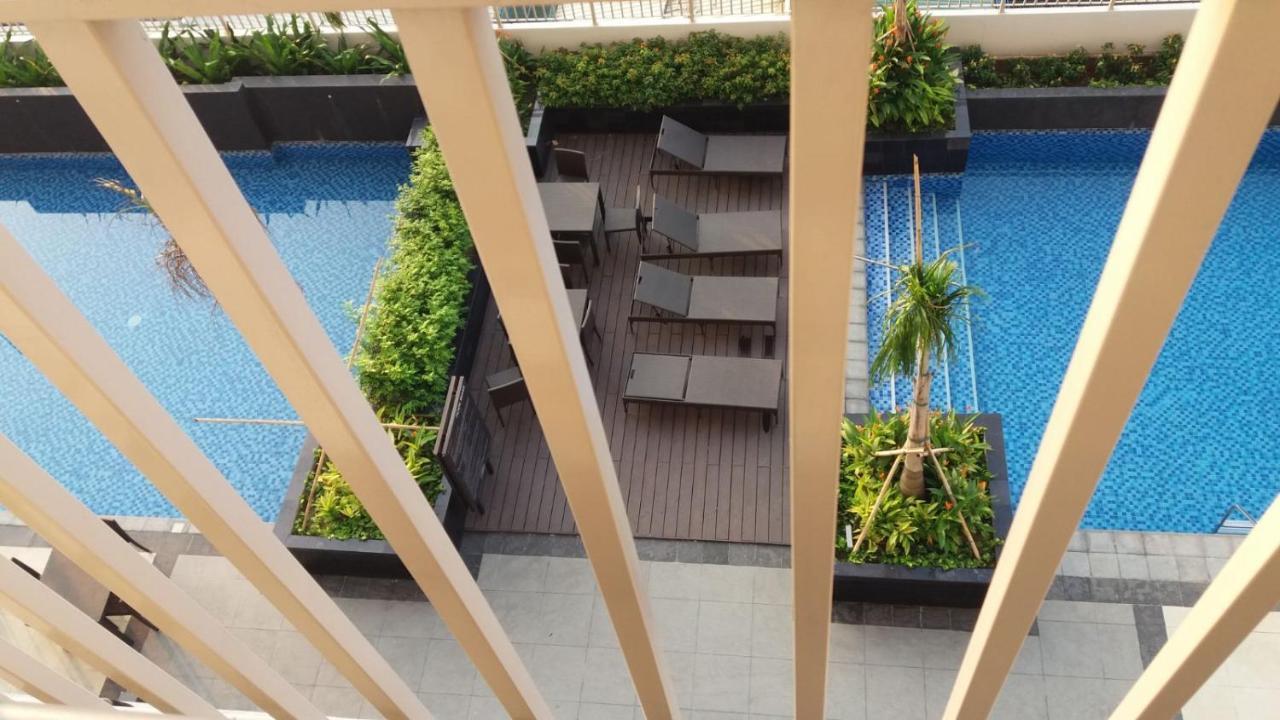 Smdc Coast Residences Near Picc World Trade Center Moa Pasay Exterior foto